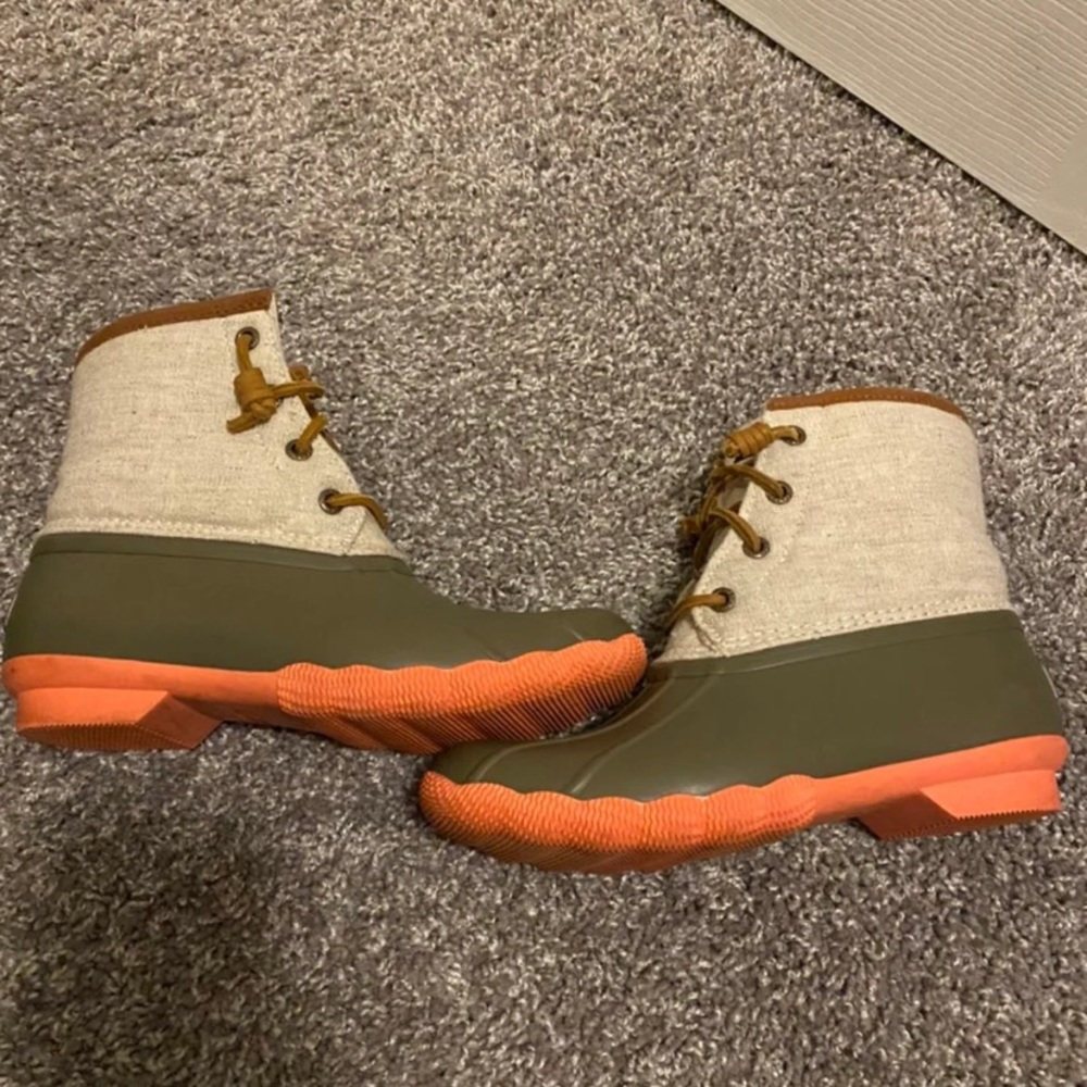Sperry duck boots